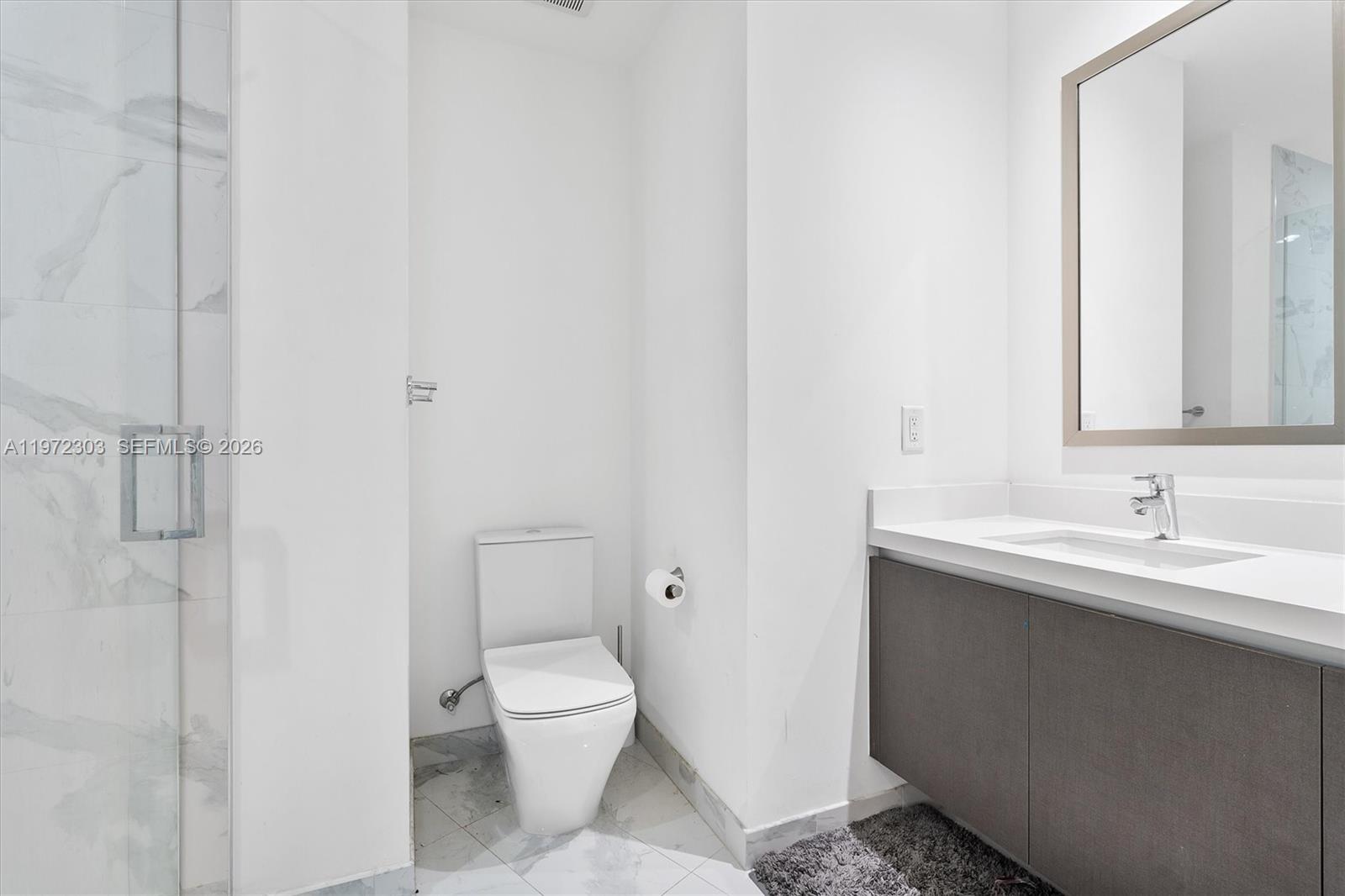 851 NE 1st Ave #1712, Miami FL 33132
