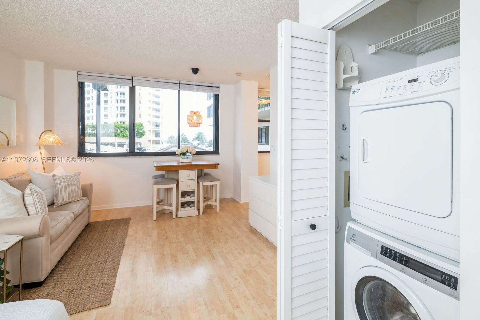 540 Brickell Key Dr #504, Miami FL 33131