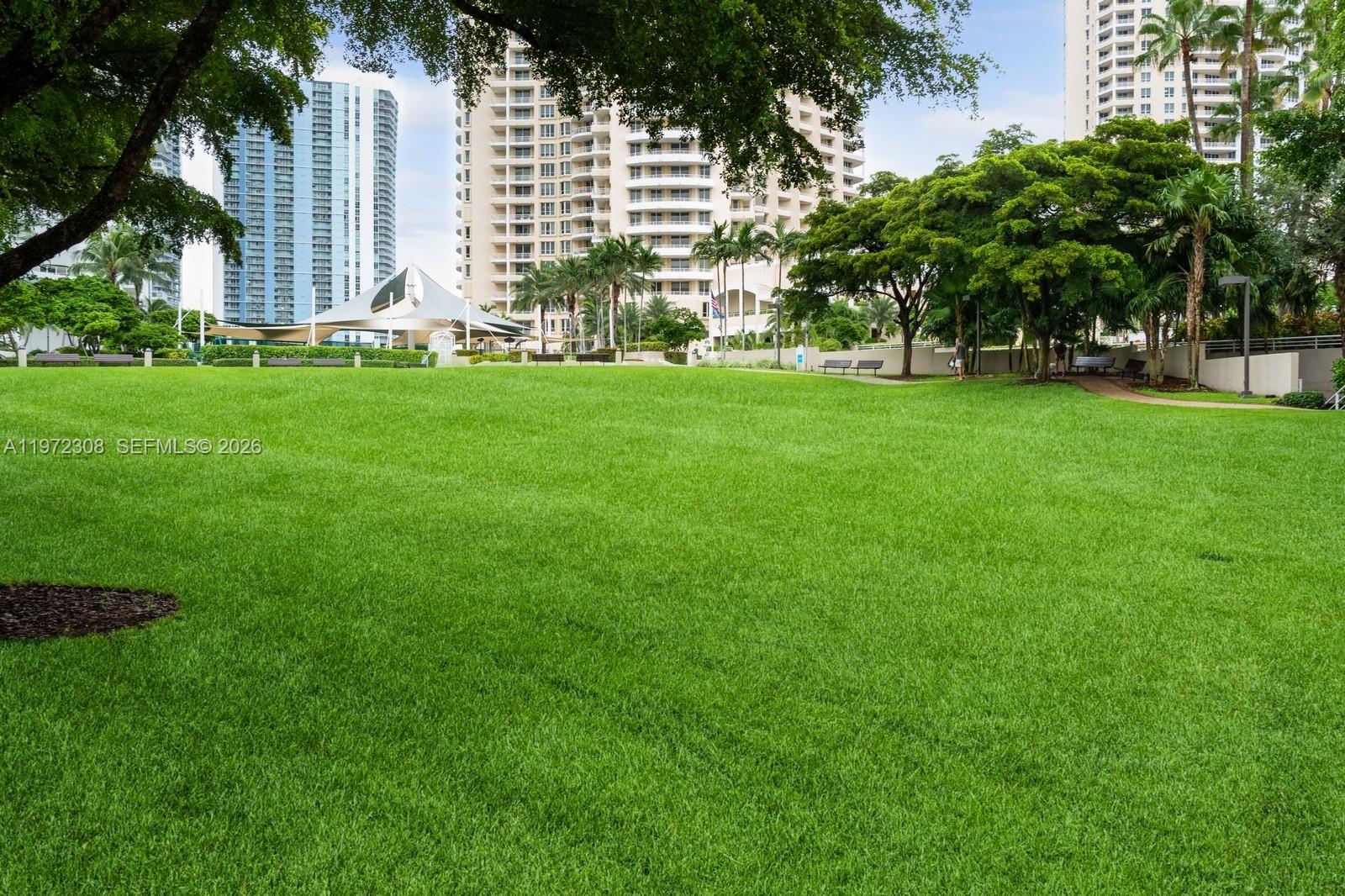 540 Brickell Key Dr #504, Miami FL 33131