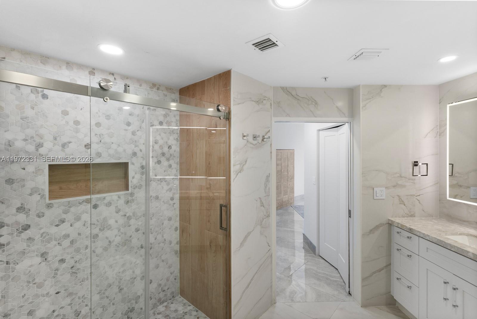 888 Brickell Key Dr #1200, Miami FL 33131