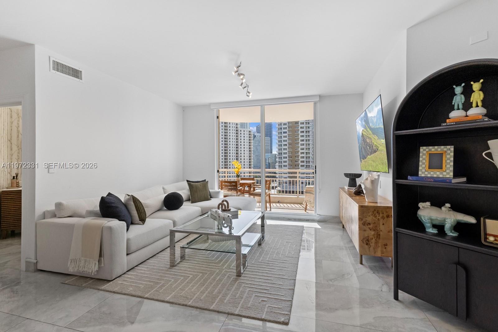 888 Brickell Key Dr #1200, Miami FL 33131