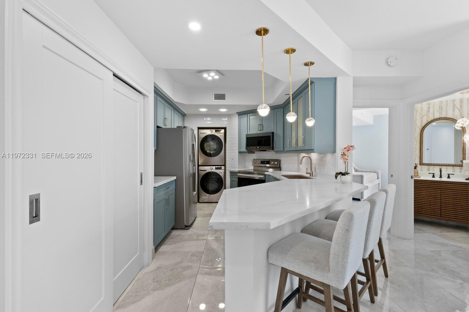 888 Brickell Key Dr #1200, Miami FL 33131