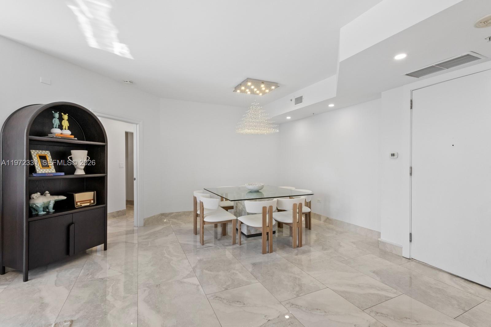 888 Brickell Key Dr #1200, Miami FL 33131