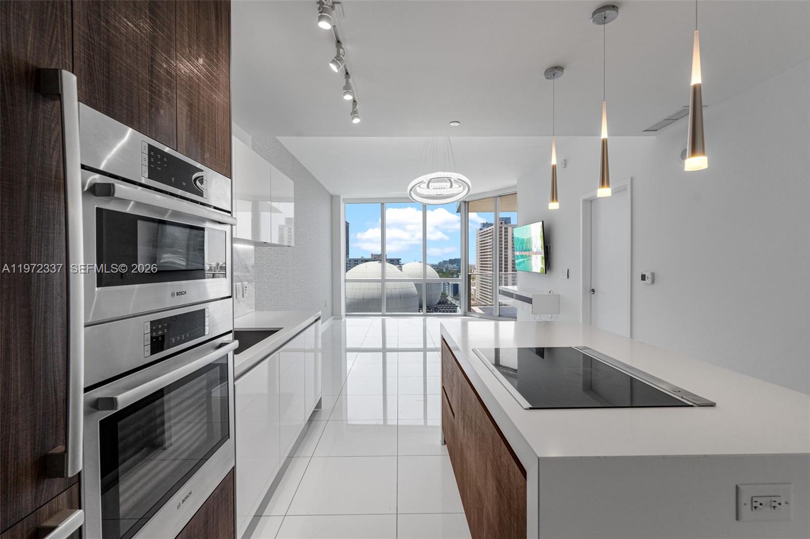 851 NE 1st Ave #1506, Miami FL 33132