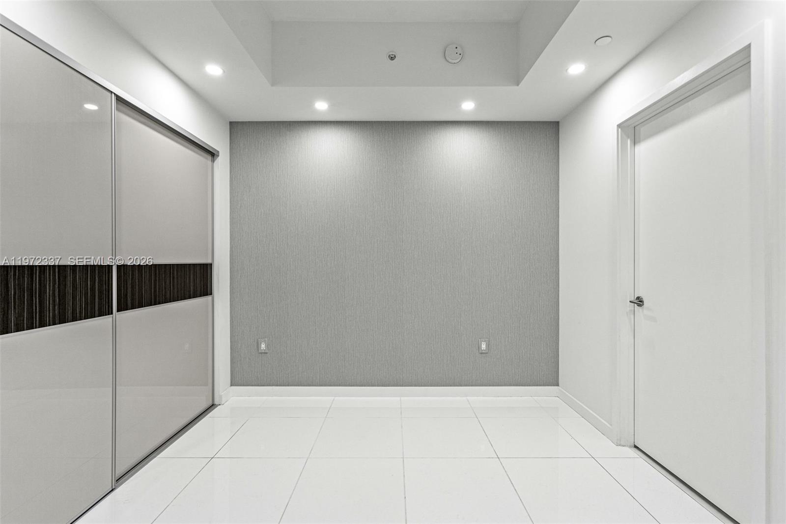 851 NE 1st Ave #1506, Miami FL 33132