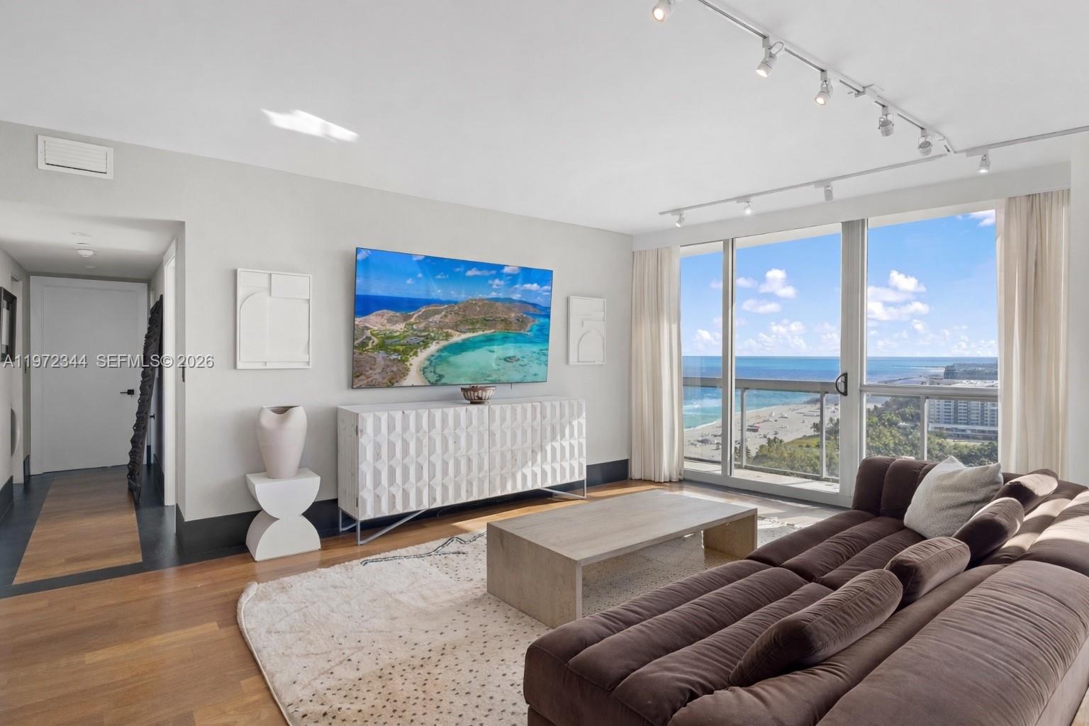 101 20th St #2706, Miami Beach FL 33139