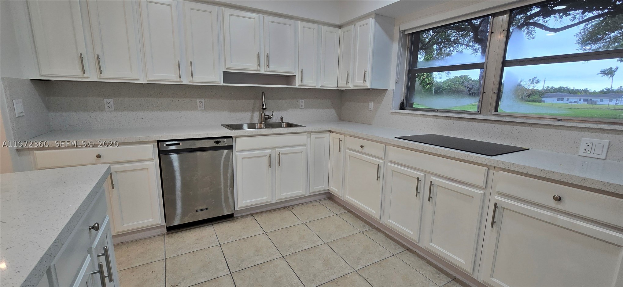 6500 SW 82nd Ave, Miami FL 33143