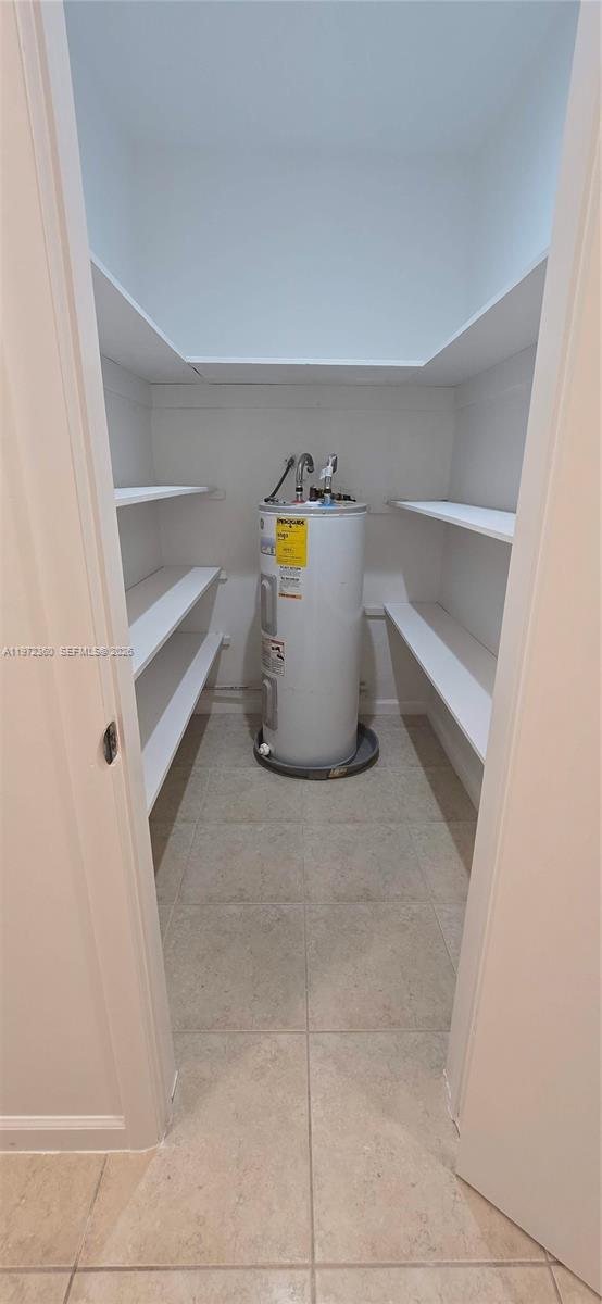 6500 SW 82nd Ave, Miami FL 33143
