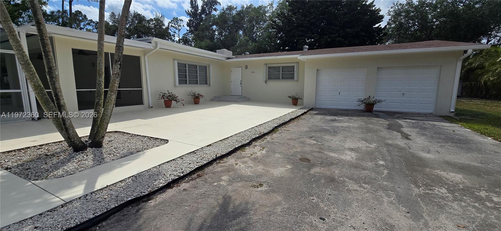 6500 SW 82nd Ave, Miami FL 33143