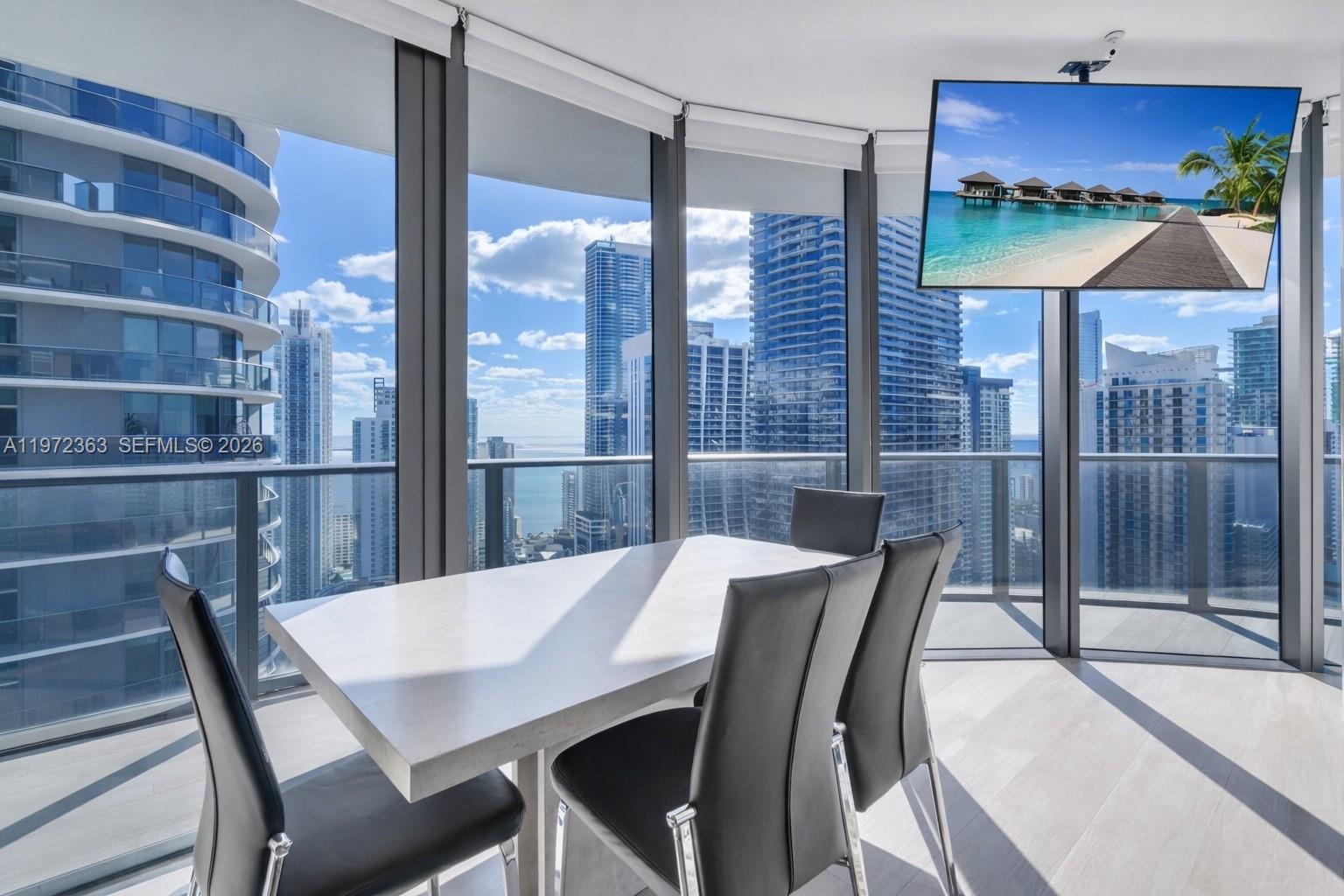 55 SW 9th St #3703, Miami FL 33130