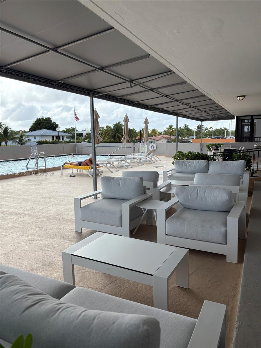3500 NE 135 #502, North Miami FL 33181