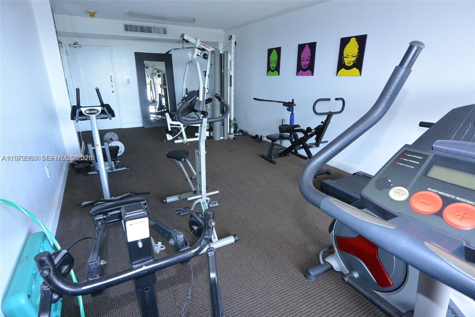 3500 NE 135 #502, North Miami FL 33181