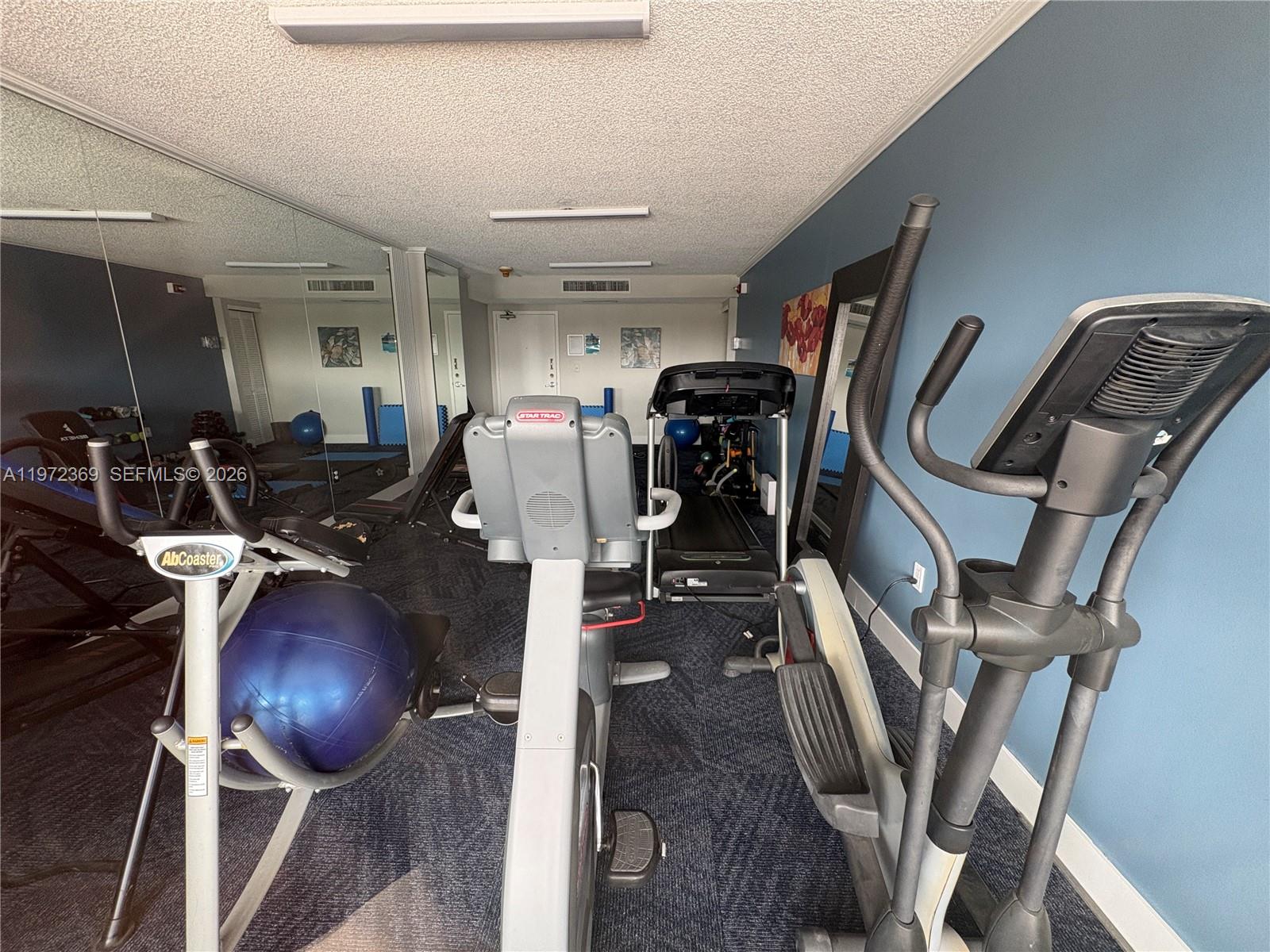 3500 NE 135 #502, North Miami FL 33181