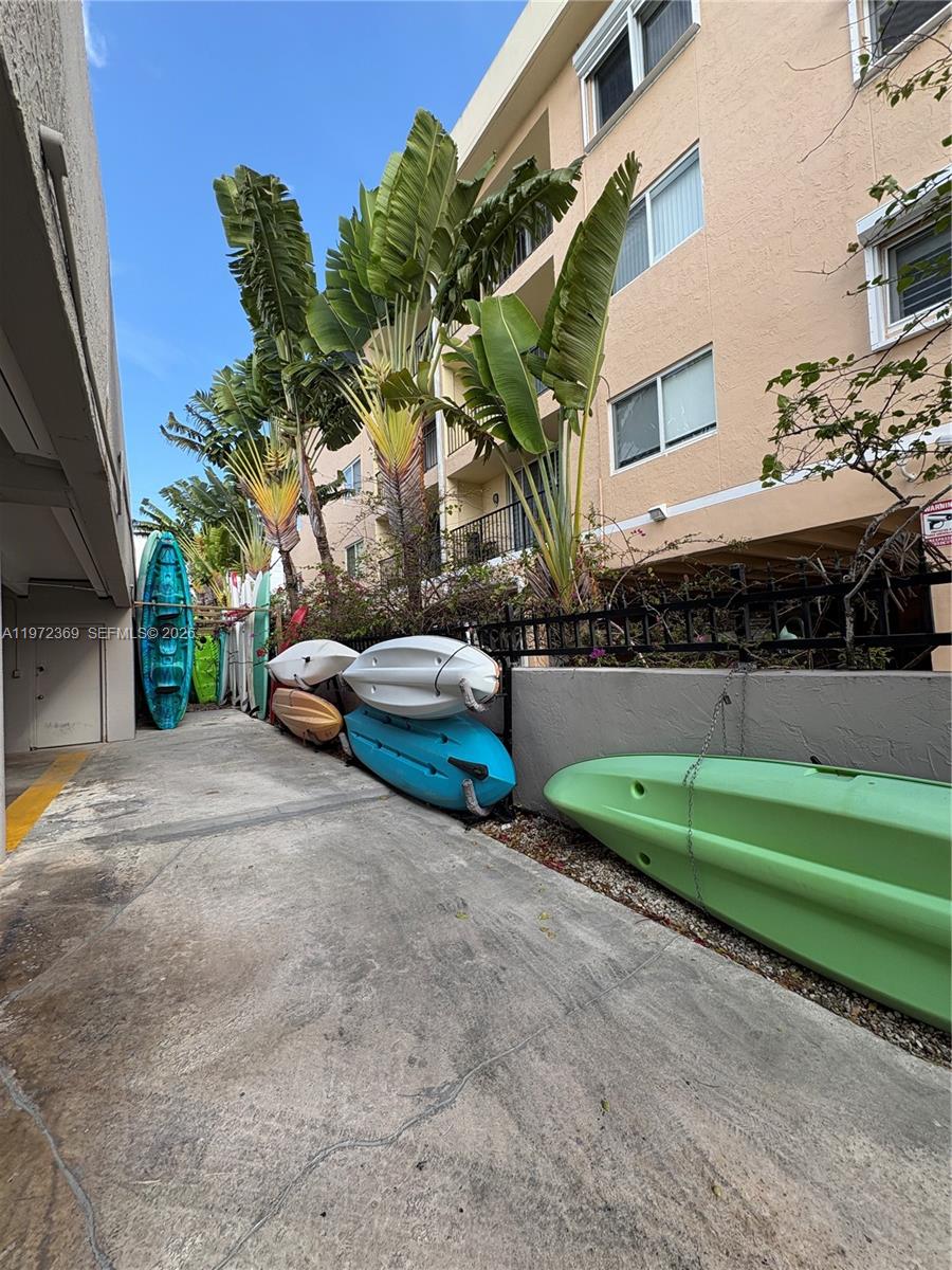 3500 NE 135 #502, North Miami FL 33181