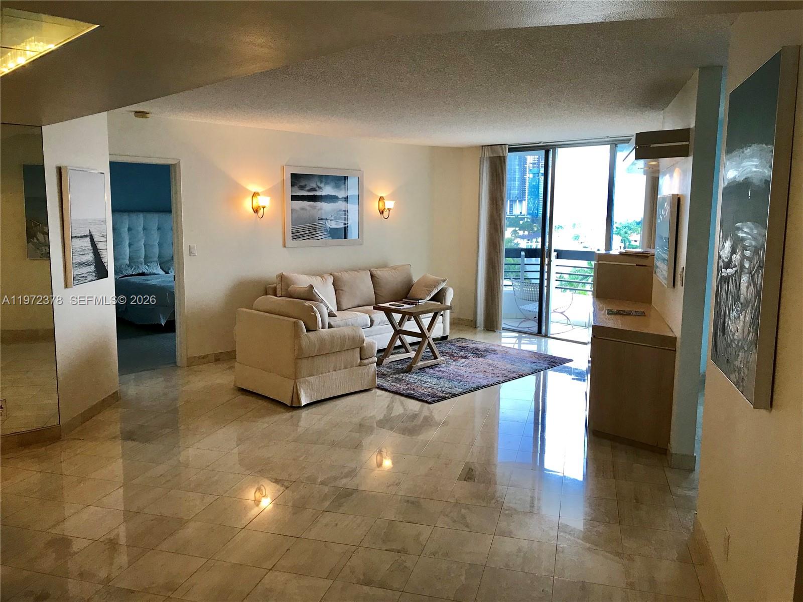 3600 Mystic Pointe Dr #815, Aventura FL 33180