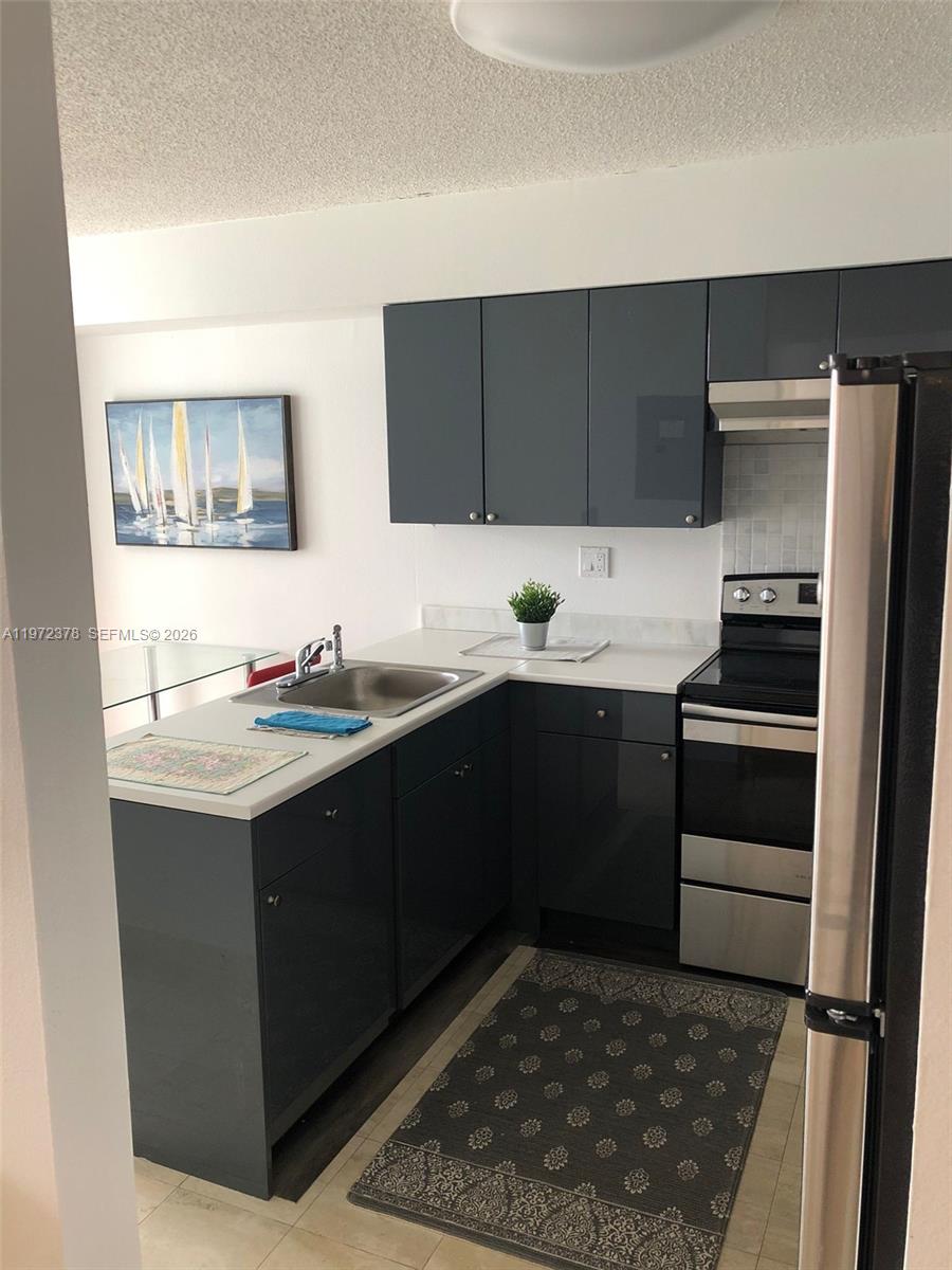 3600 Mystic Pointe Dr #815, Aventura FL 33180