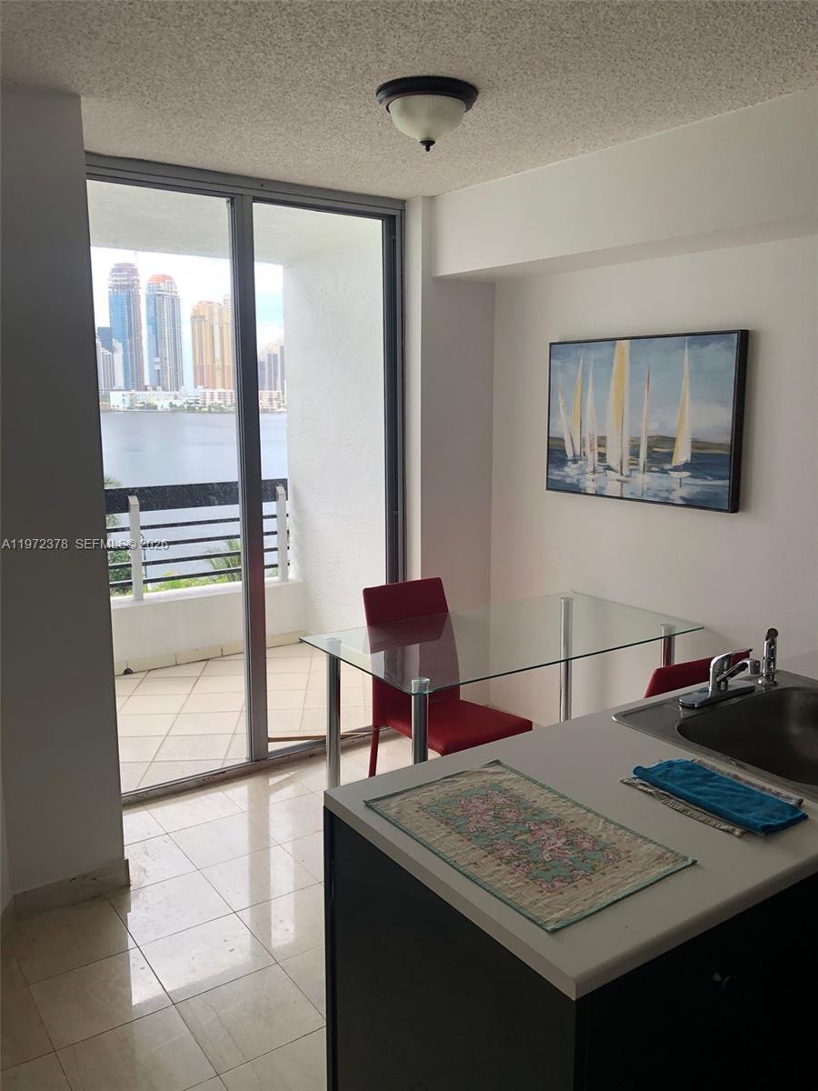 3600 Mystic Pointe Dr #815, Aventura FL 33180