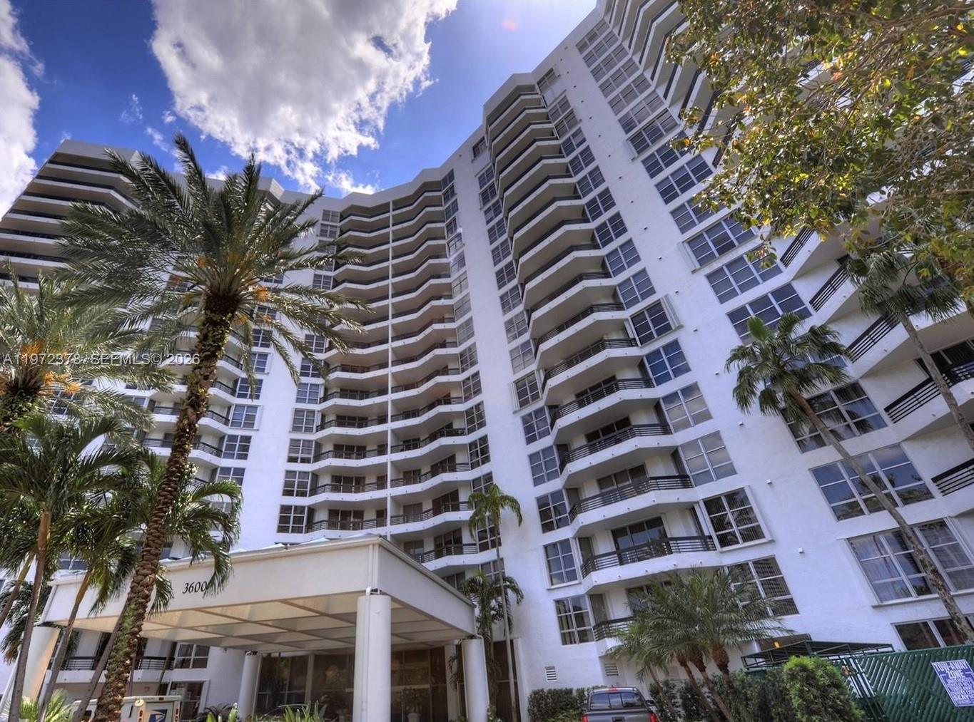 3600 Mystic Pointe Dr #815, Aventura FL 33180
