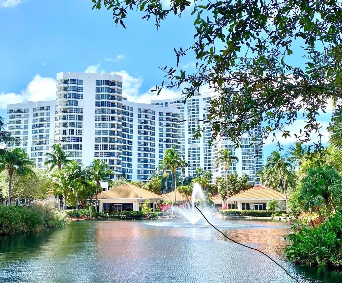 3600 Mystic Pointe Dr #815, Aventura FL 33180