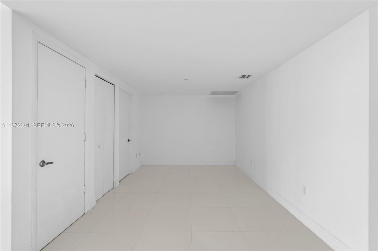 495 Brickell Ave #4705, Miami FL 33131