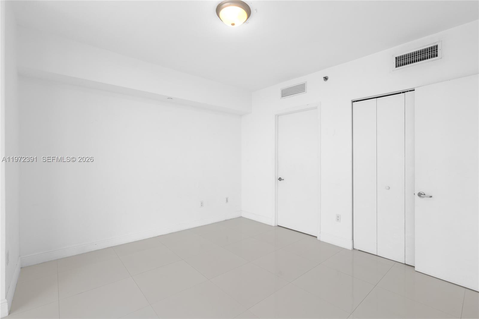 495 Brickell Ave #4705, Miami FL 33131
