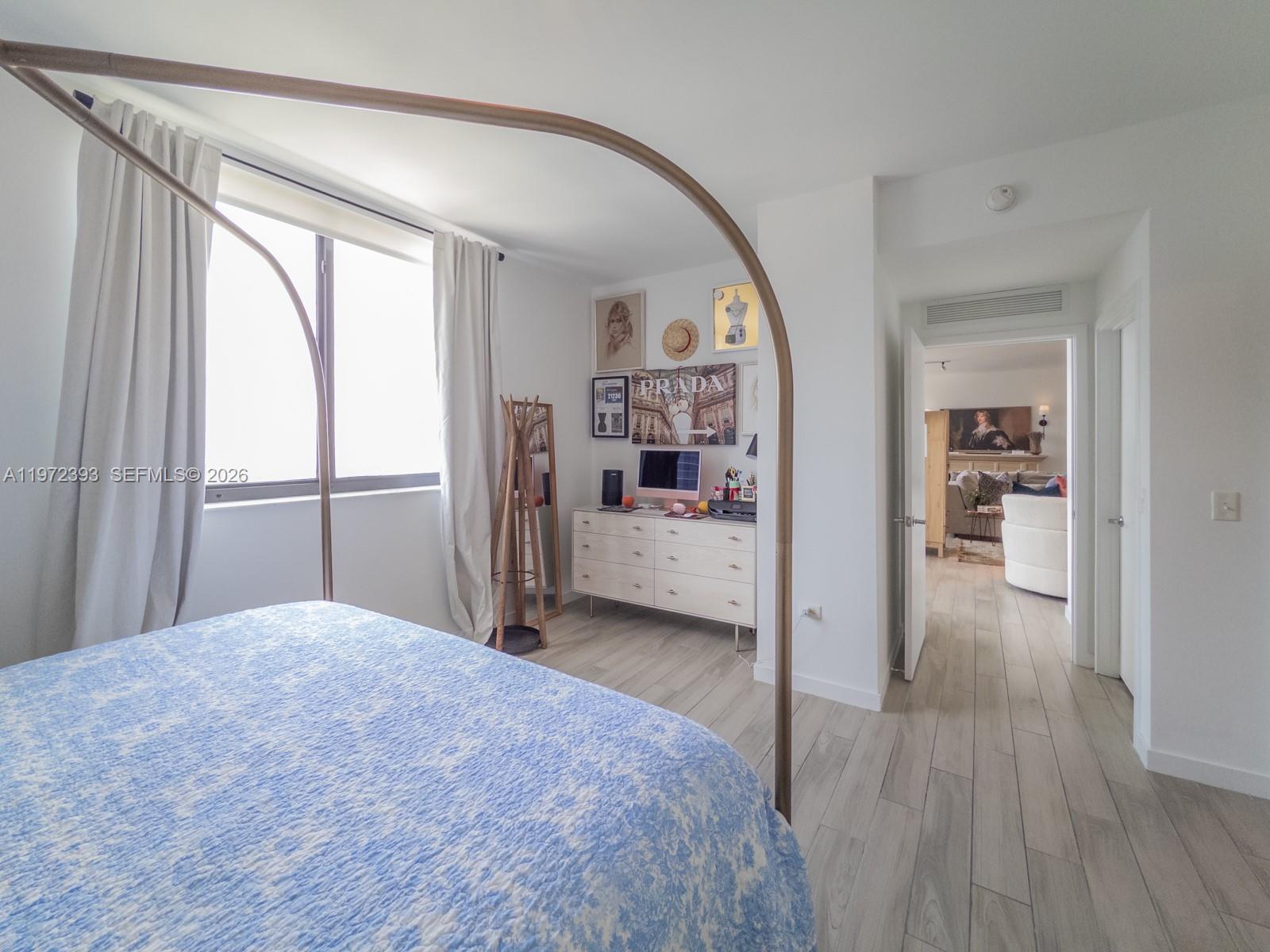 999 SW 1st Ave #3204, Miami FL 33130