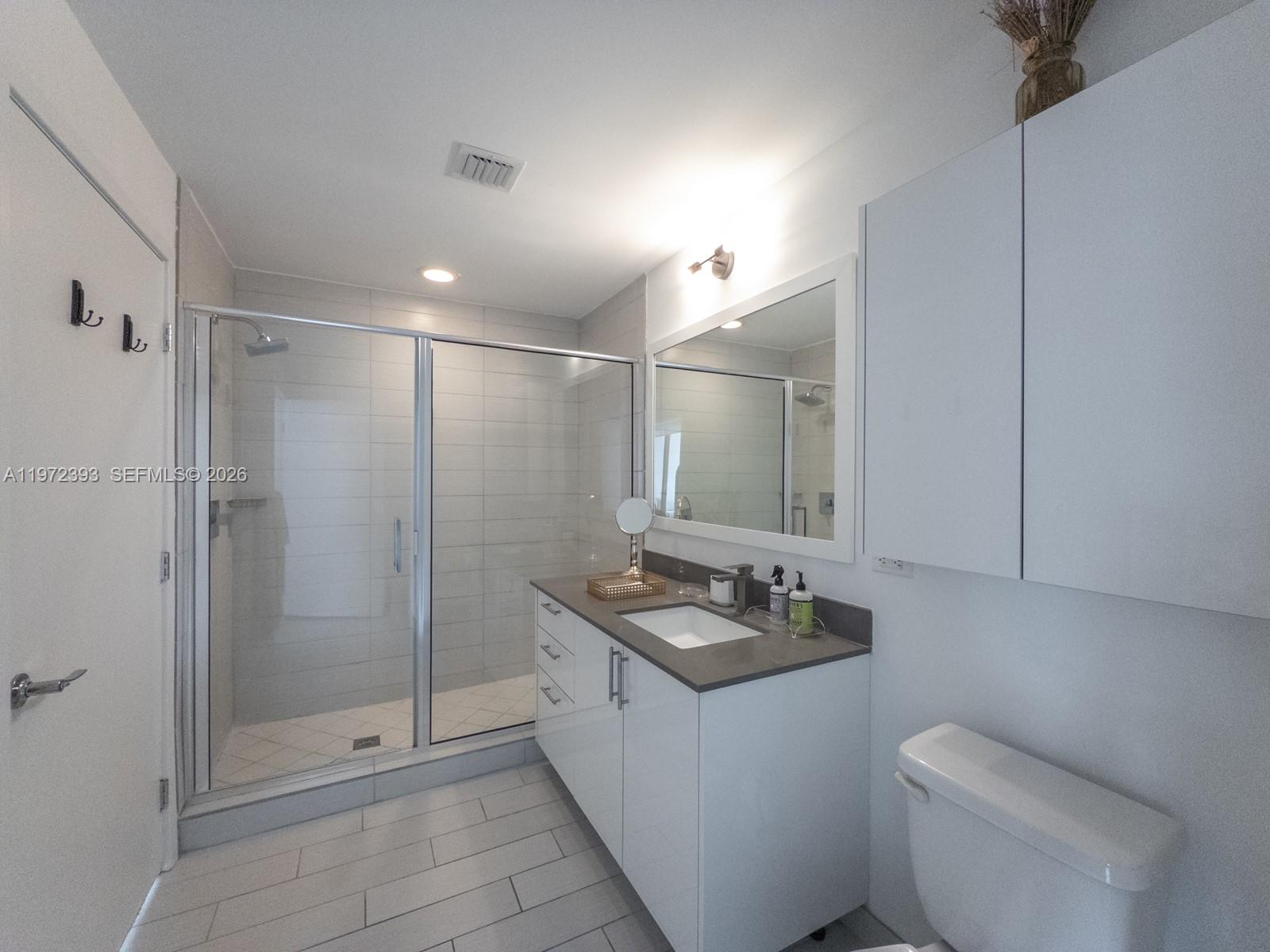 999 SW 1st Ave #3204, Miami FL 33130