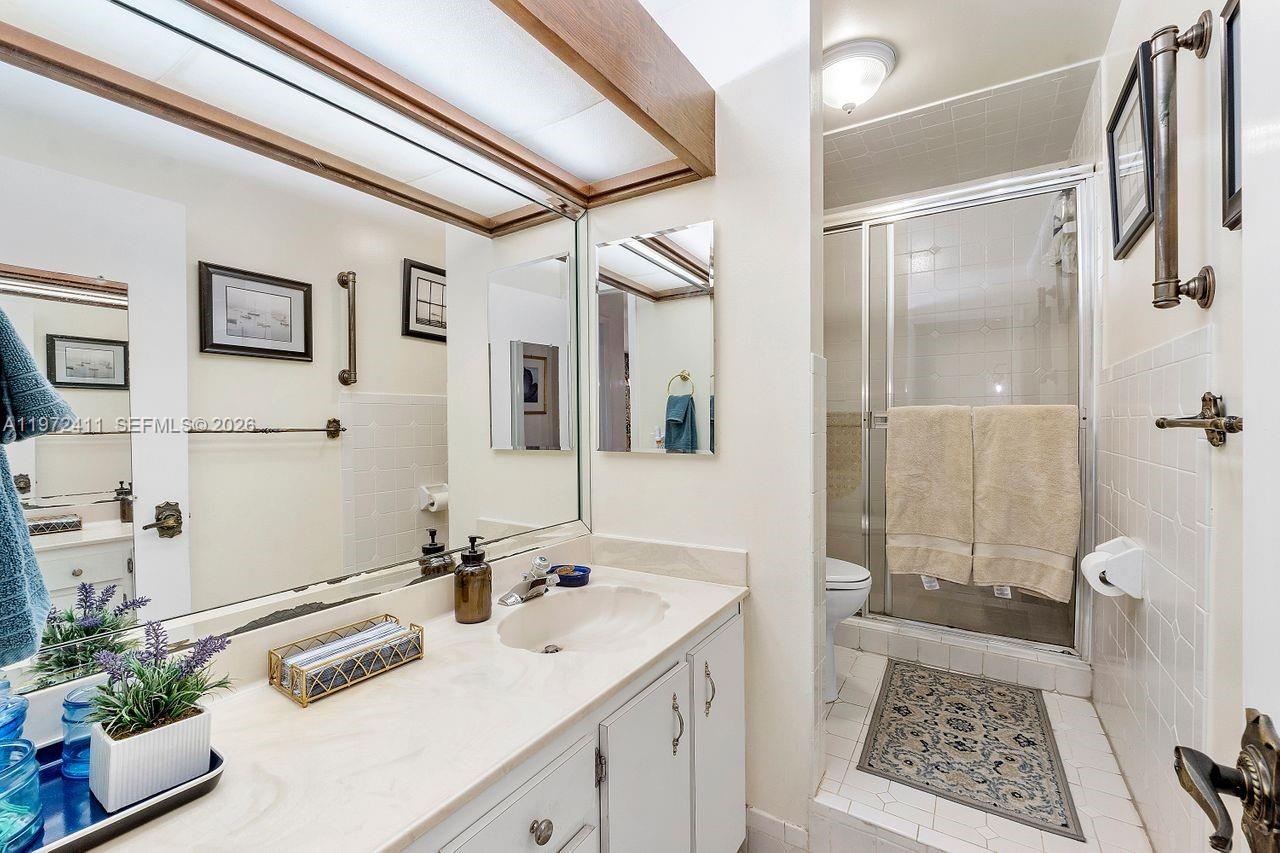 4905 SW 71st Pl, Miami FL 33155