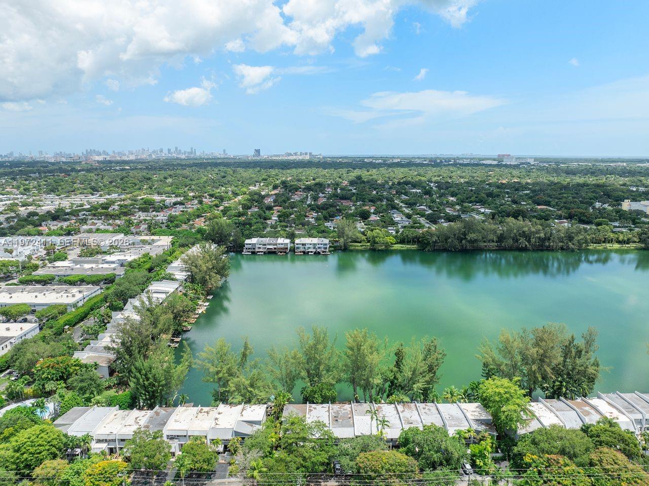4905 SW 71st Pl, Miami FL 33155