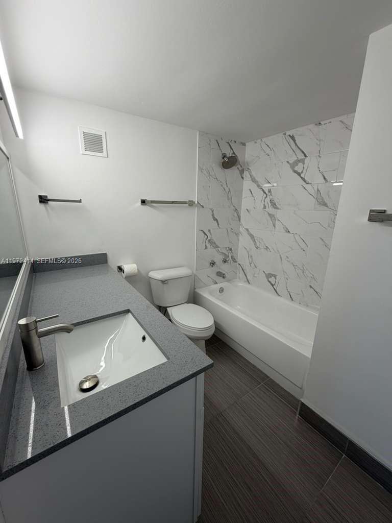 1200 West Ave #406, Miami Beach FL 33139