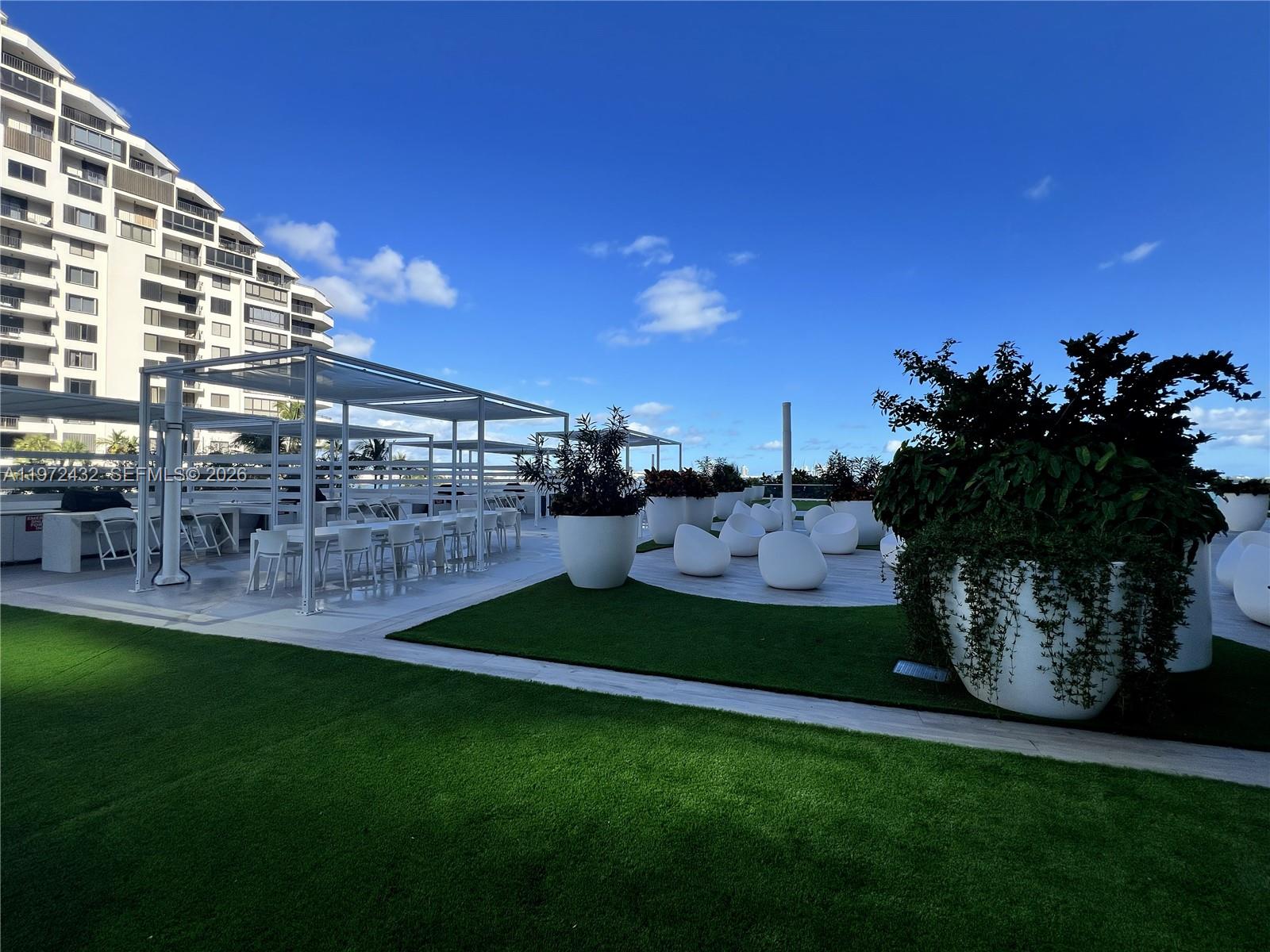 770 Claughton Island Dr #1601, Miami FL 33131