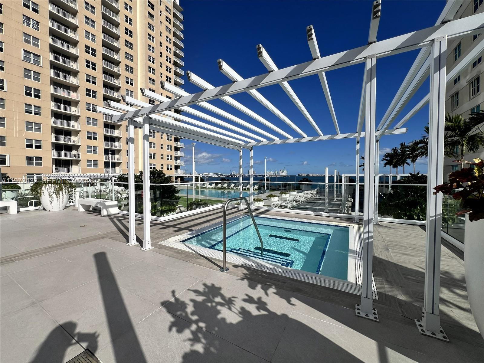770 Claughton Island Dr #1601, Miami FL 33131
