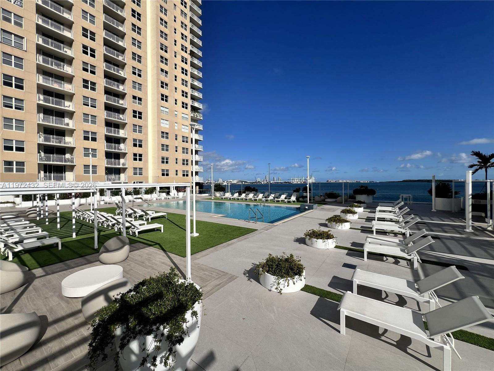 770 Claughton Island Dr #1601, Miami FL 33131