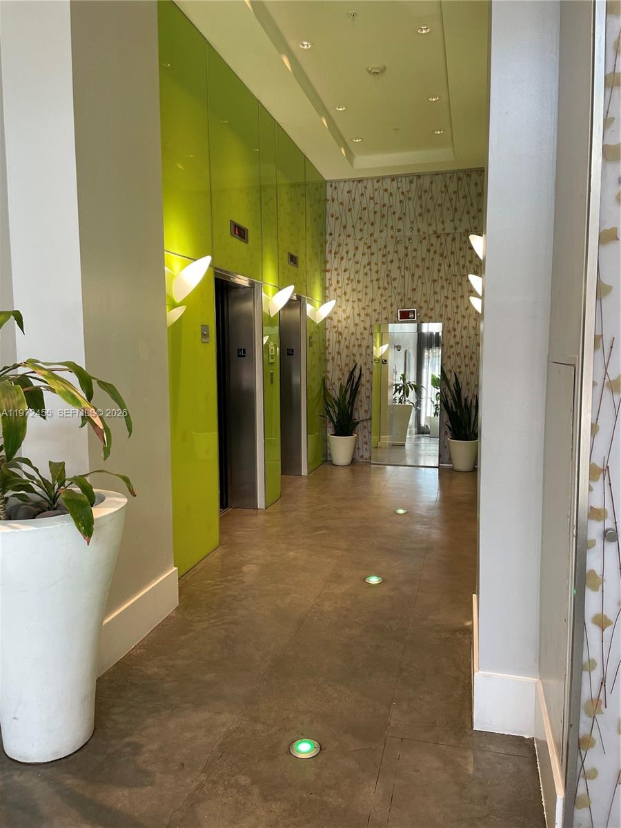 133 NE 2nd Ave #1007, Miami FL 33132