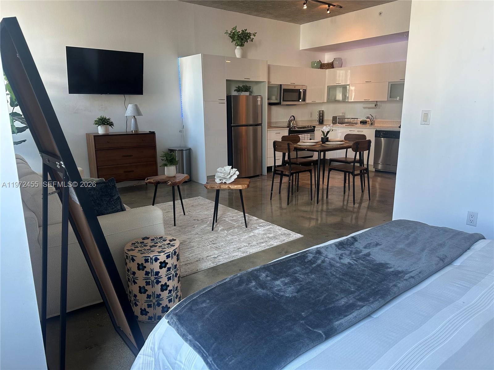 133 NE 2nd Ave #1007, Miami FL 33132