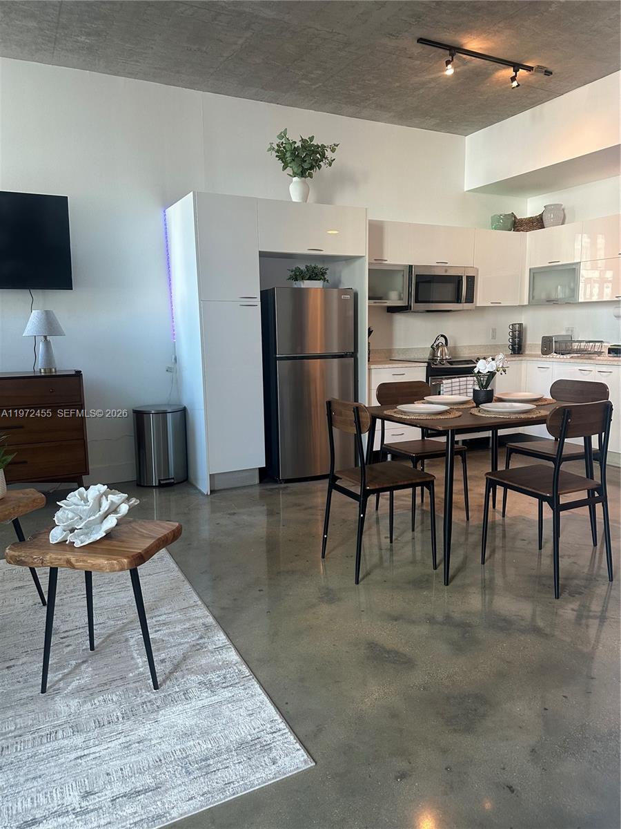 133 NE 2nd Ave #1007, Miami FL 33132