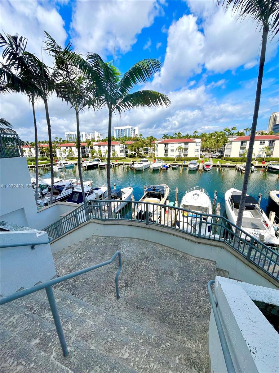 3029 NE 188th St #411, Aventura FL 33180
