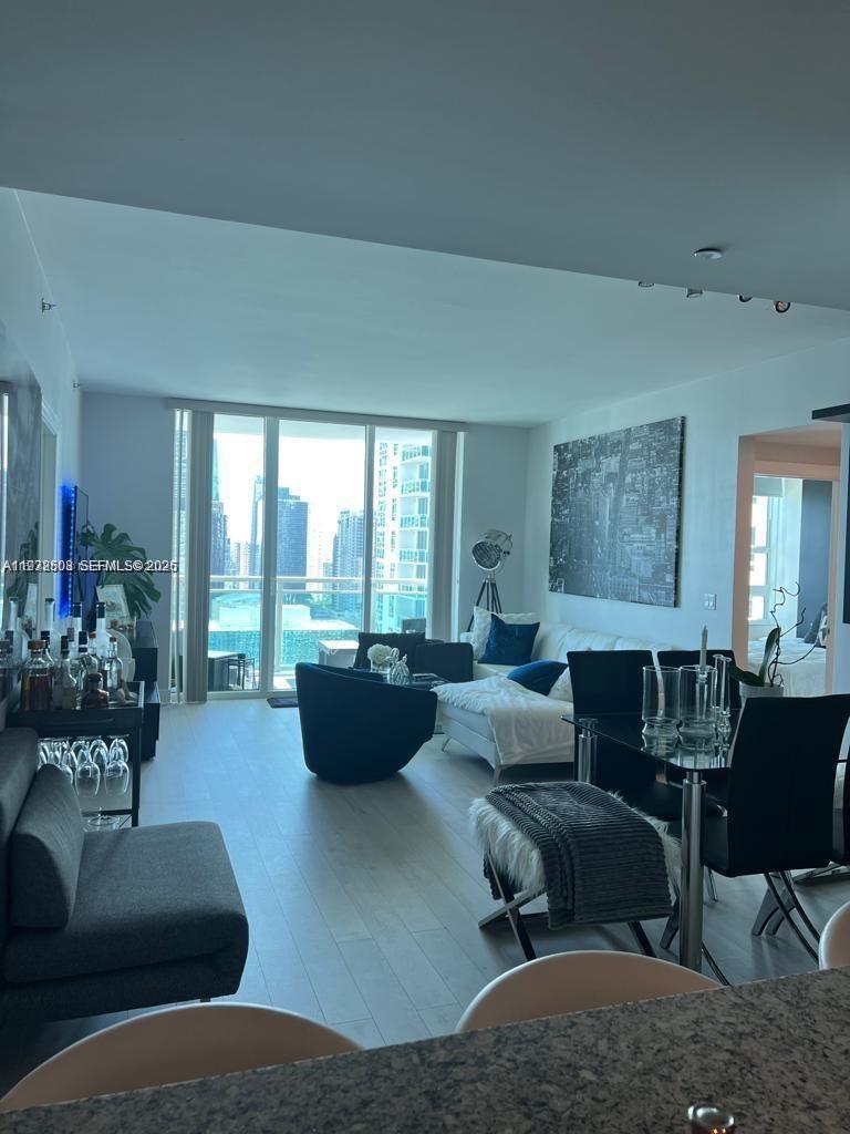 950 Brickell Bay Dr #3105, Miami FL 33131