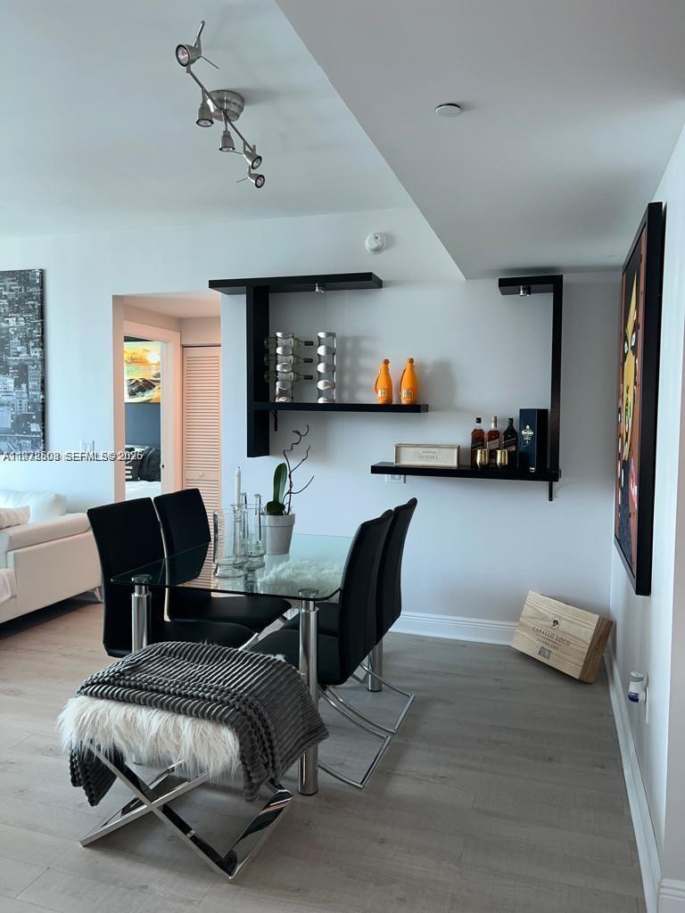 950 Brickell Bay Dr #3105, Miami FL 33131