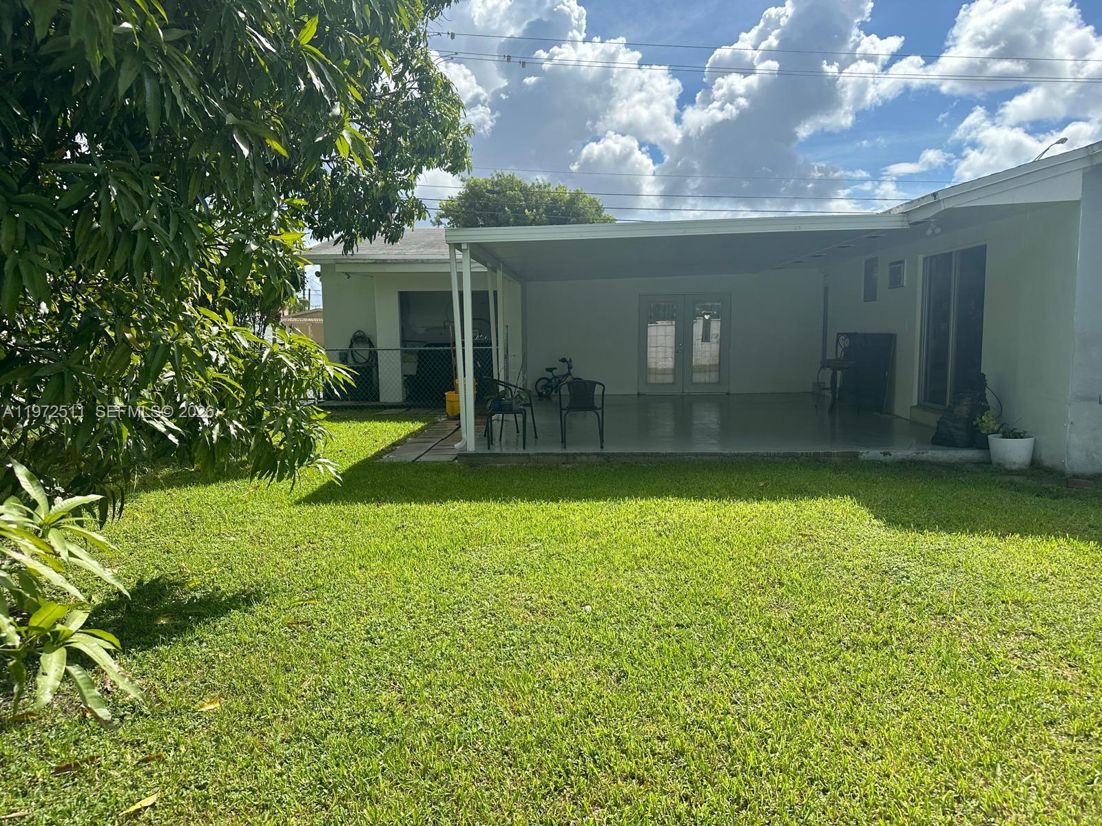 1720 SW 87th Ave, Miami FL 33165