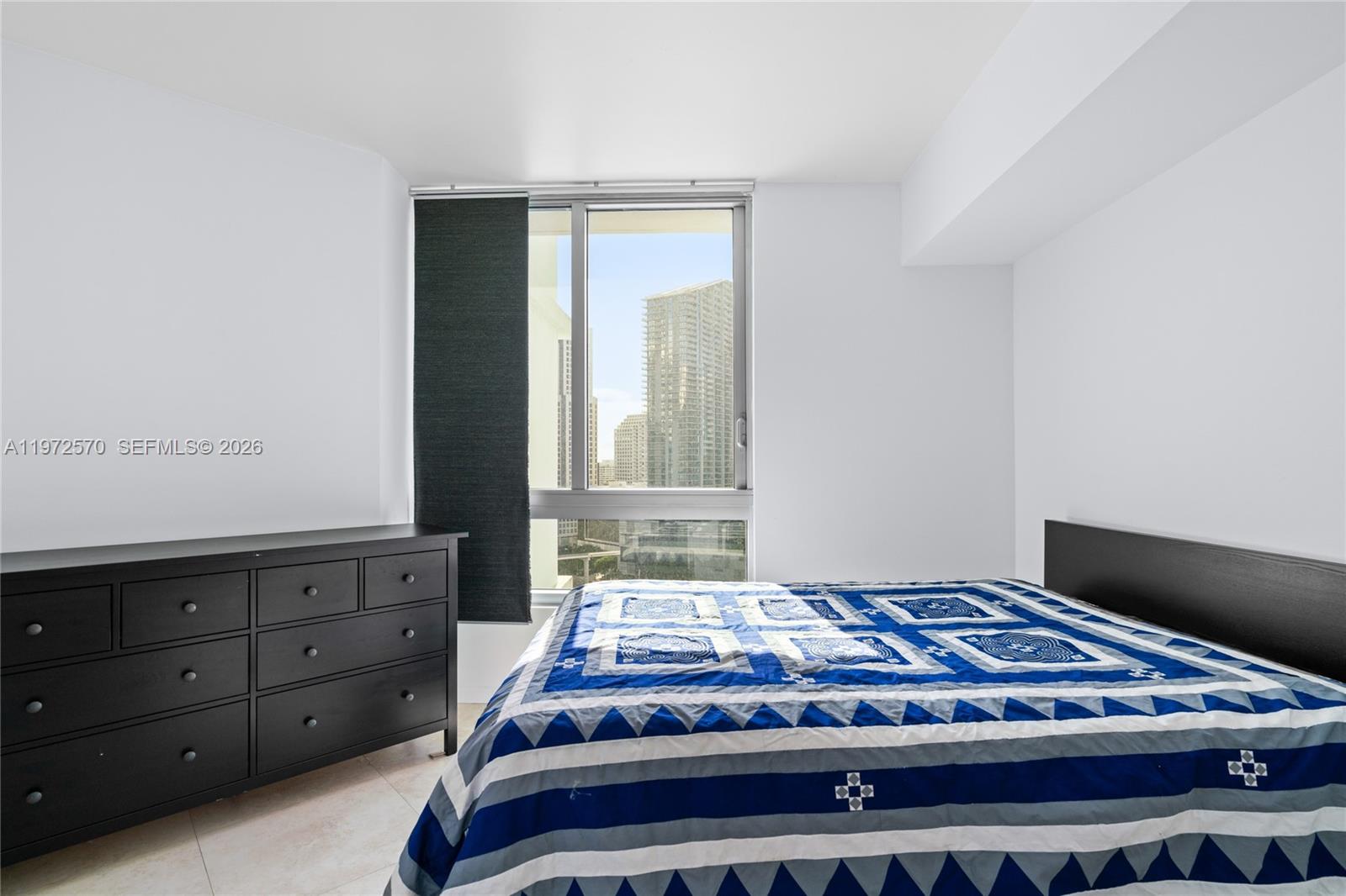 350 S Miami Ave #2210, Miami FL 33130