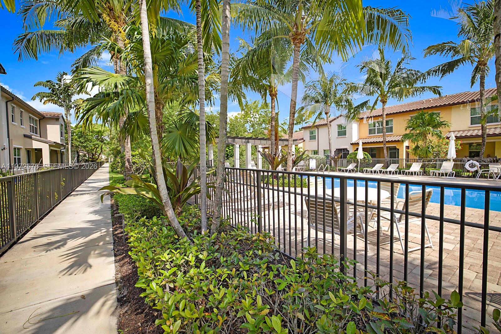 4631 Mediterranean Cir #4631, Palm Beach Gardens FL 33418