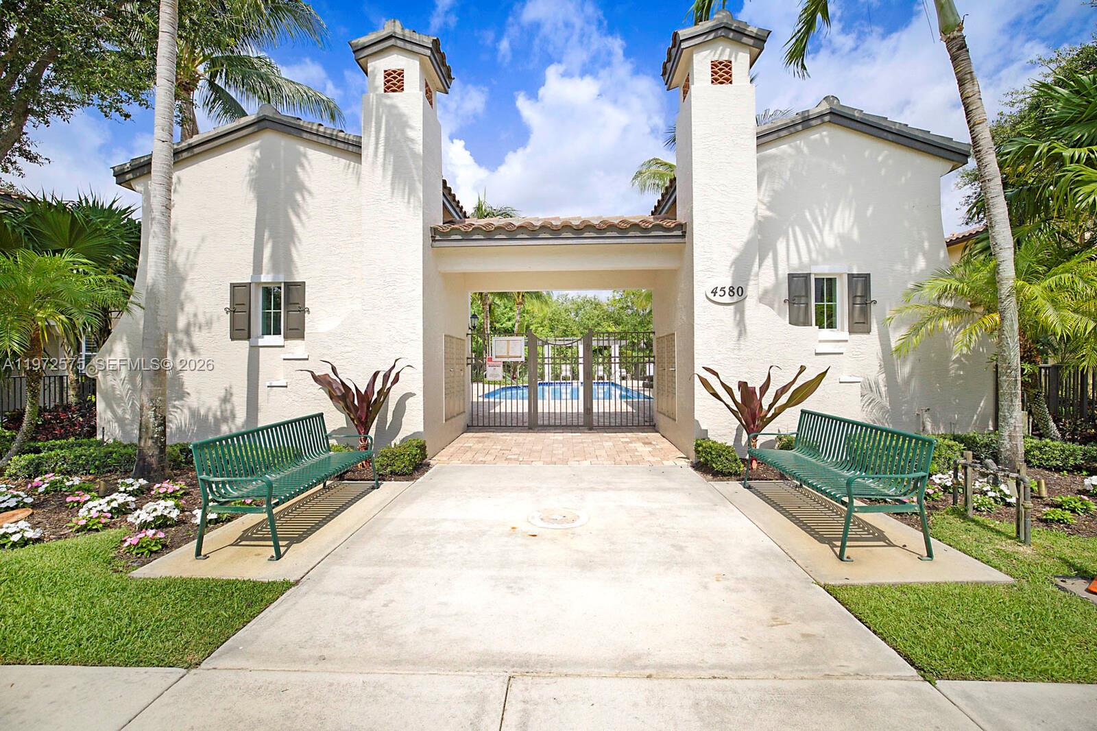 4631 Mediterranean Cir #4631, Palm Beach Gardens FL 33418