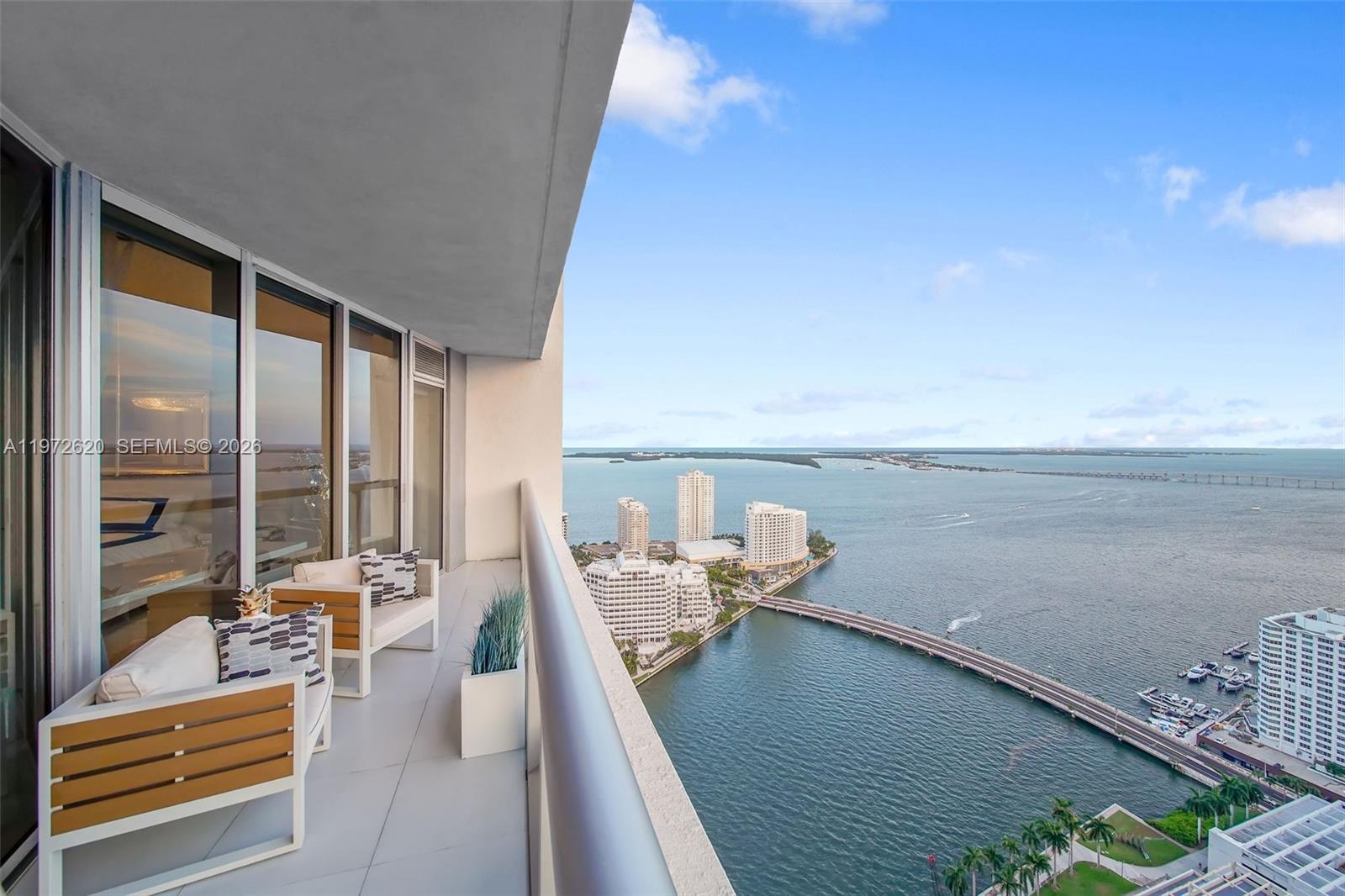 495 Brickell Ave #4209, Miami FL 33131