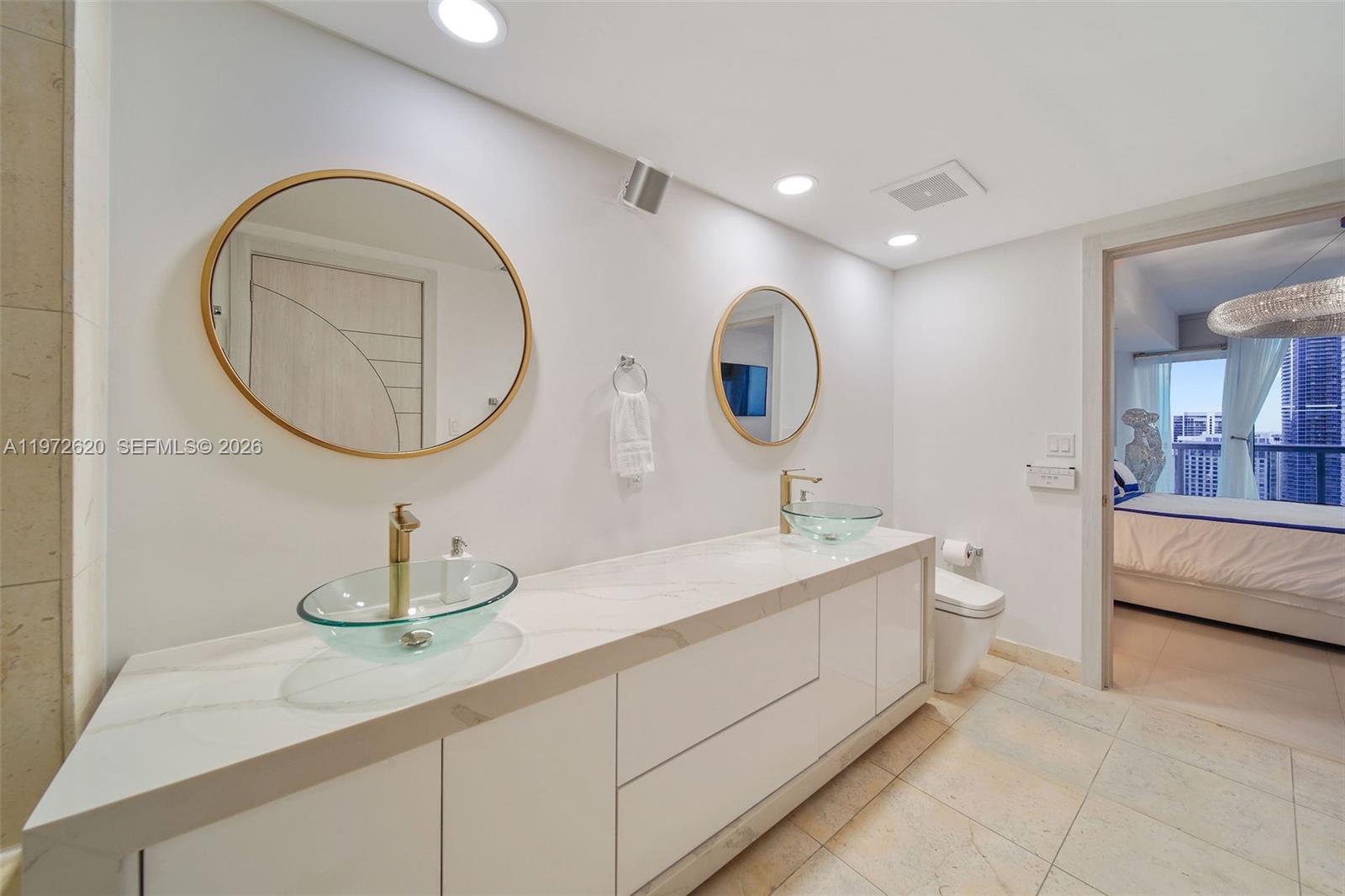 495 Brickell Ave #4209, Miami FL 33131