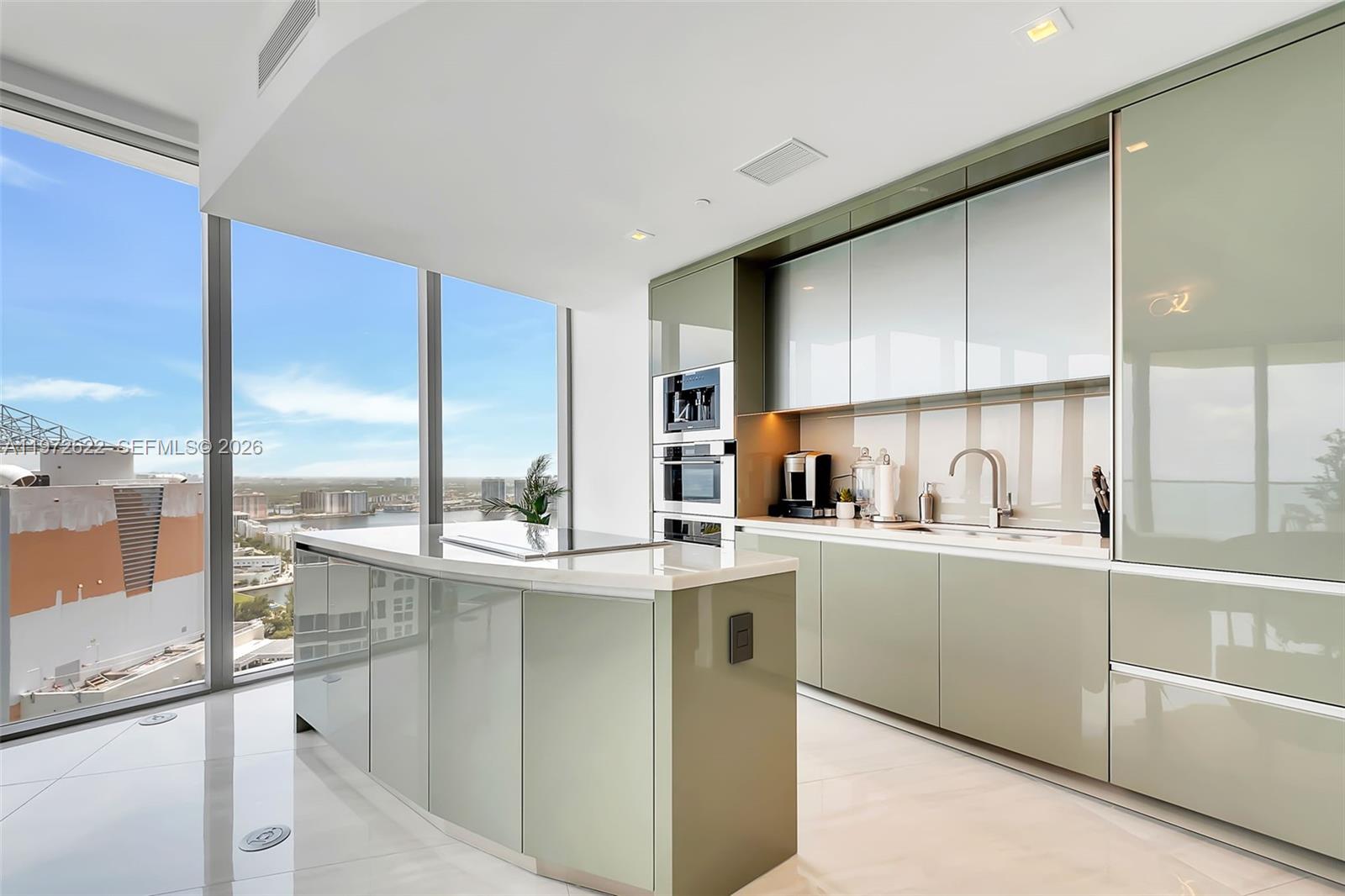 18975 Collins Ave #3304, Sunny Isles Beach FL 33160