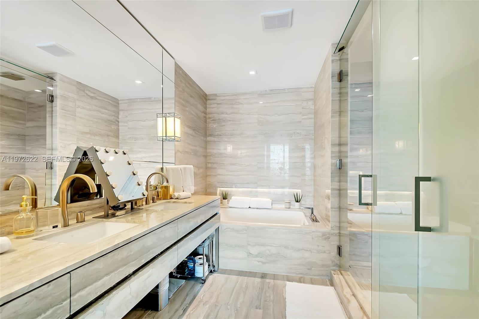18975 Collins Ave #3304, Sunny Isles Beach FL 33160