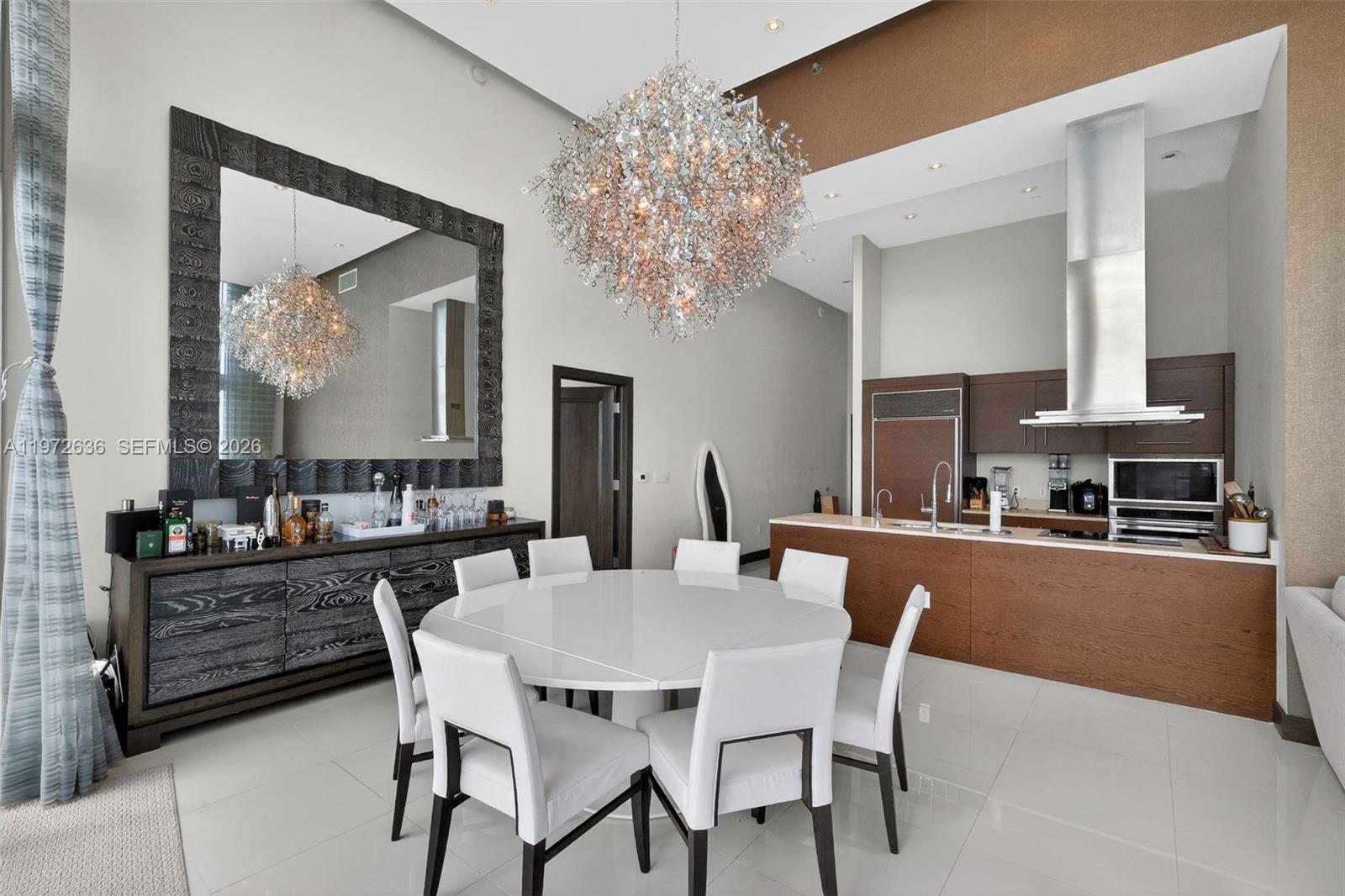495 Brickell avenue #2201, Miami FL 33131