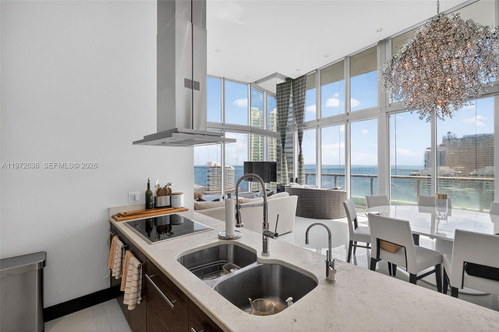 495 Brickell avenue #2201, Miami FL 33131