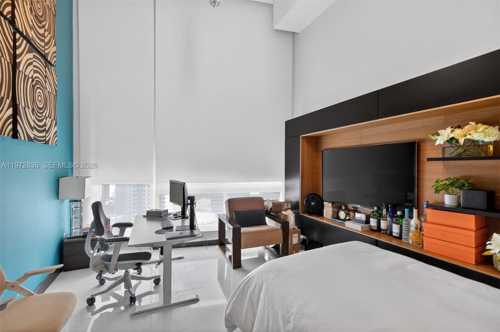 495 Brickell avenue #2201, Miami FL 33131